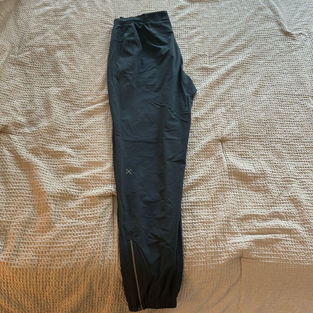 Lululemon Surge Jogger L